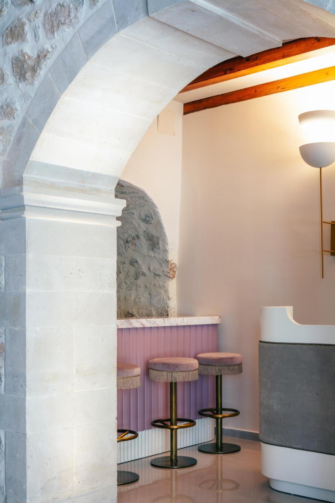 La Montre Luxury Boutique Suites Resmo Dış mekan fotoğraf
