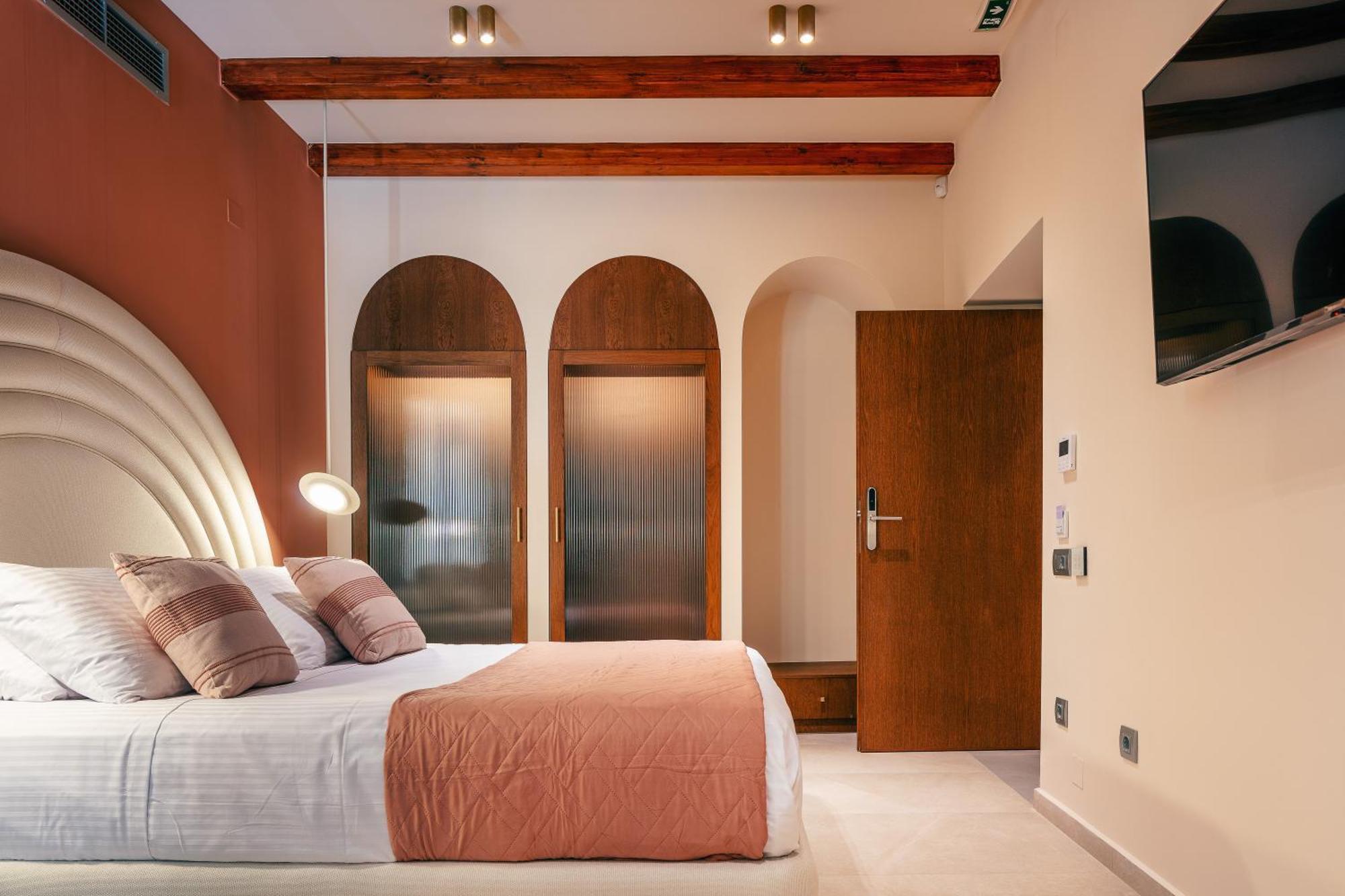 La Montre Luxury Boutique Suites Resmo Dış mekan fotoğraf